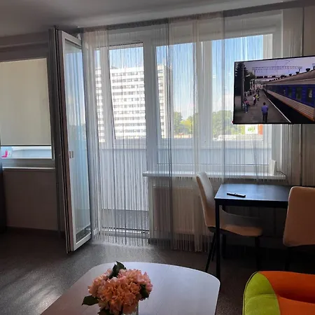 Small Near Center - Self Check In Appartement *